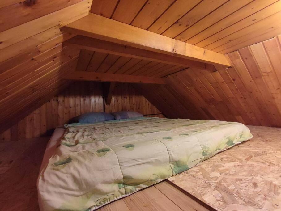 Beehive Cabin On A Farm 拉多夫吉卡 外观 照片