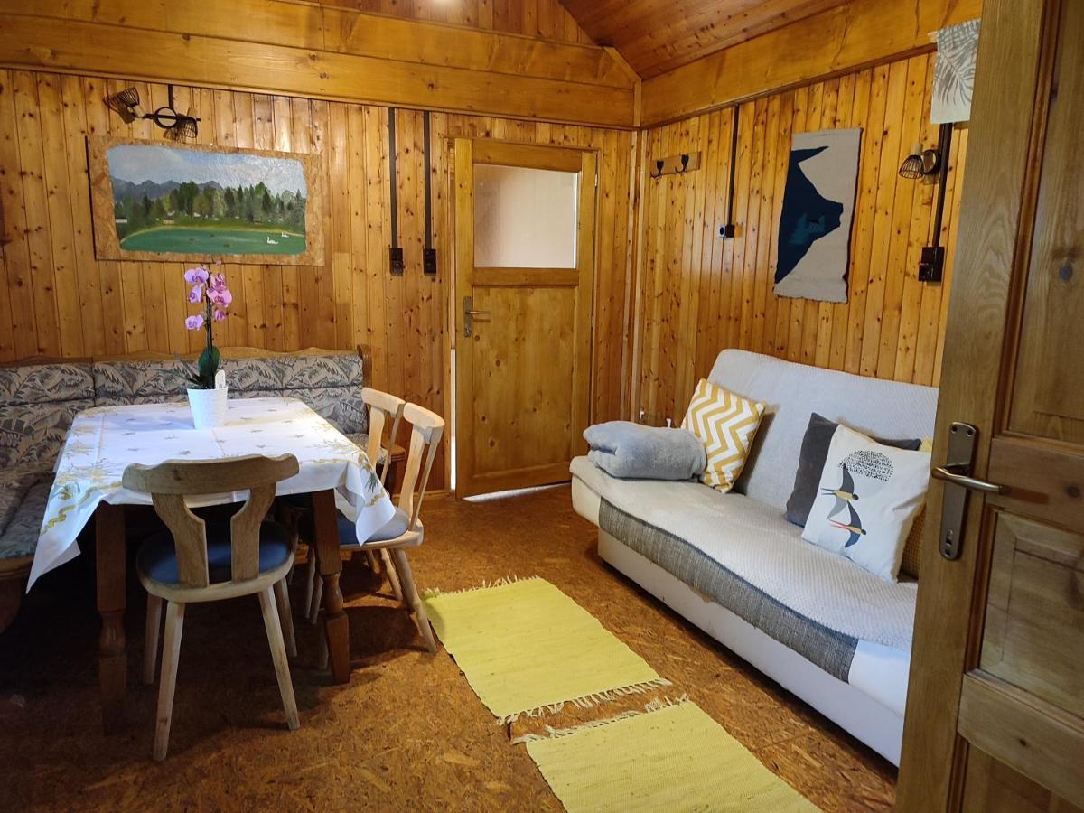 Beehive Cabin On A Farm 拉多夫吉卡 外观 照片